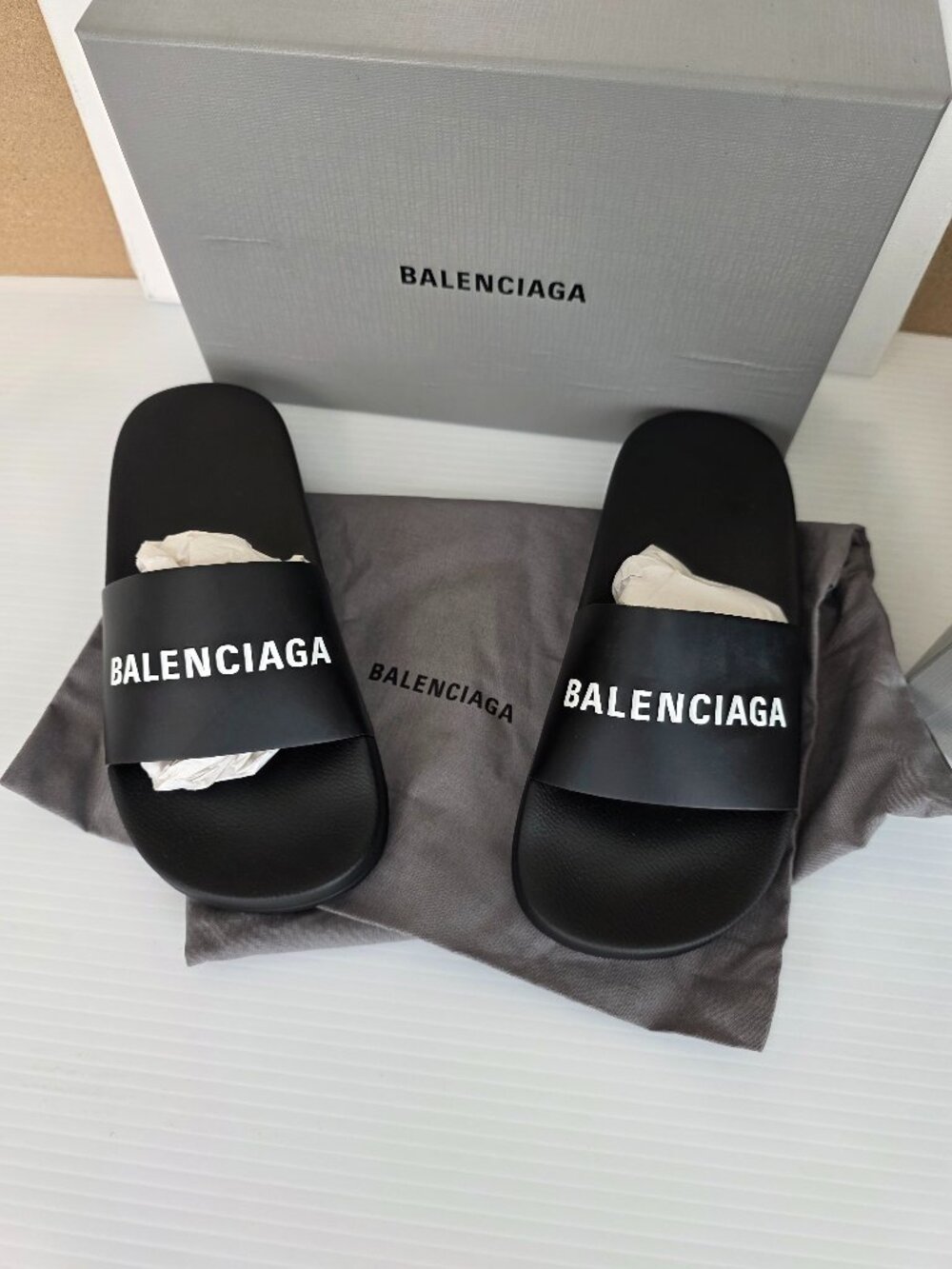 Balenciaga Pool Side Slippers